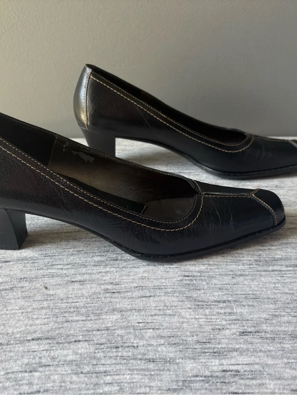 Roberto Capucci Black Leather Heels Made in Italy Size 7 AAA Narrow Classic Pump - Picture 3 of 9